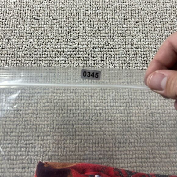 Vtg Chris Brown Live Concert Tour Graphic Shirt Mens Medium Pop Red Glitter Y2K - Picture 12 of 12